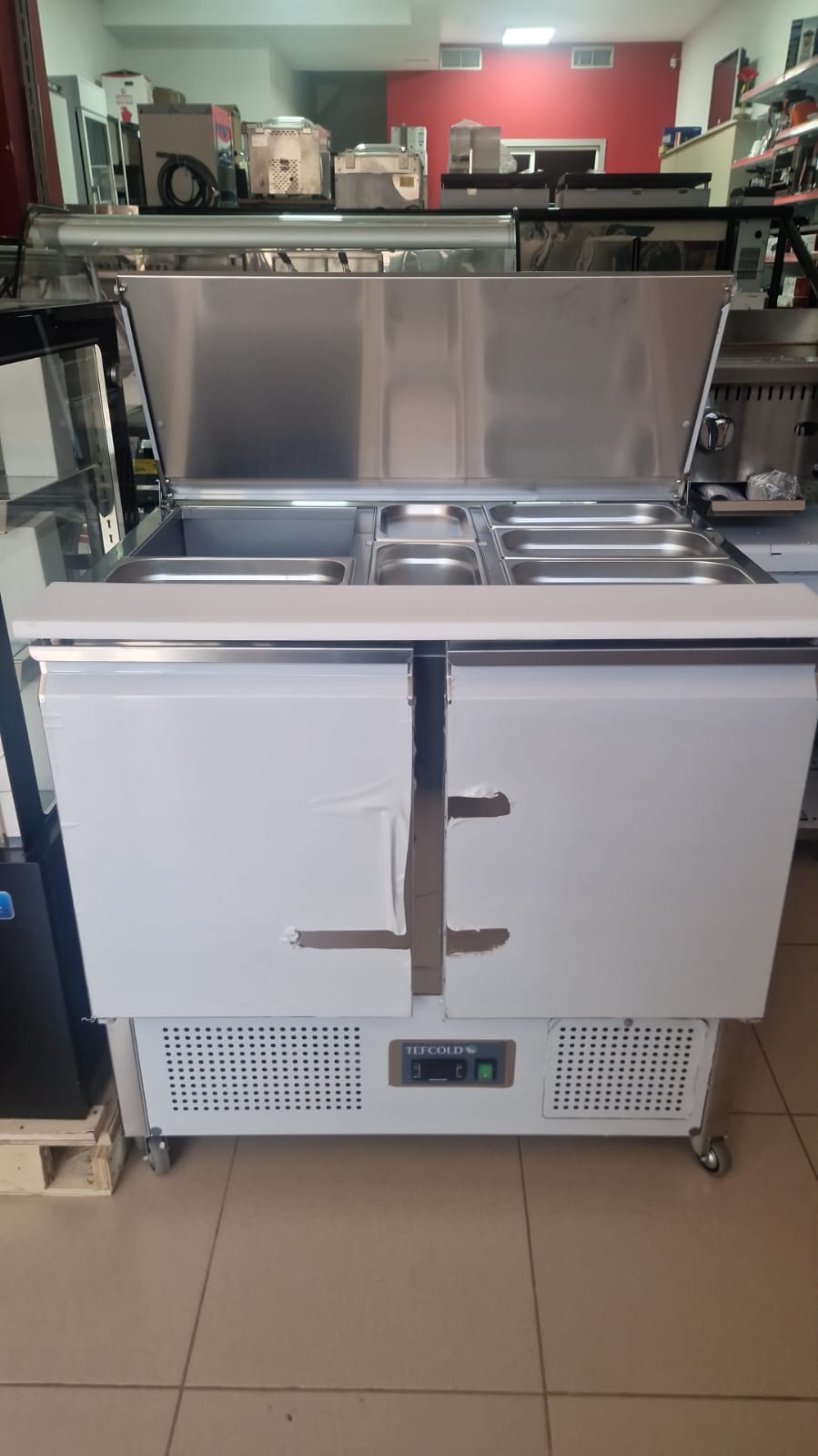 Mesa fría de ingredientes dos puertas